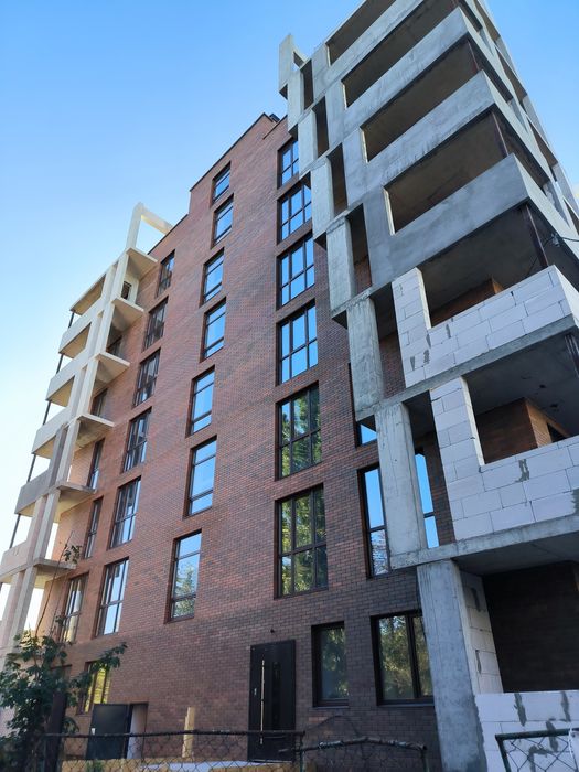 Продам 2-х кім в ЖК"Кошерний"на Шолом-Алейхема