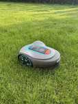 Robot koszący kosiarka firmy Gardena sileno minimo bluetooth