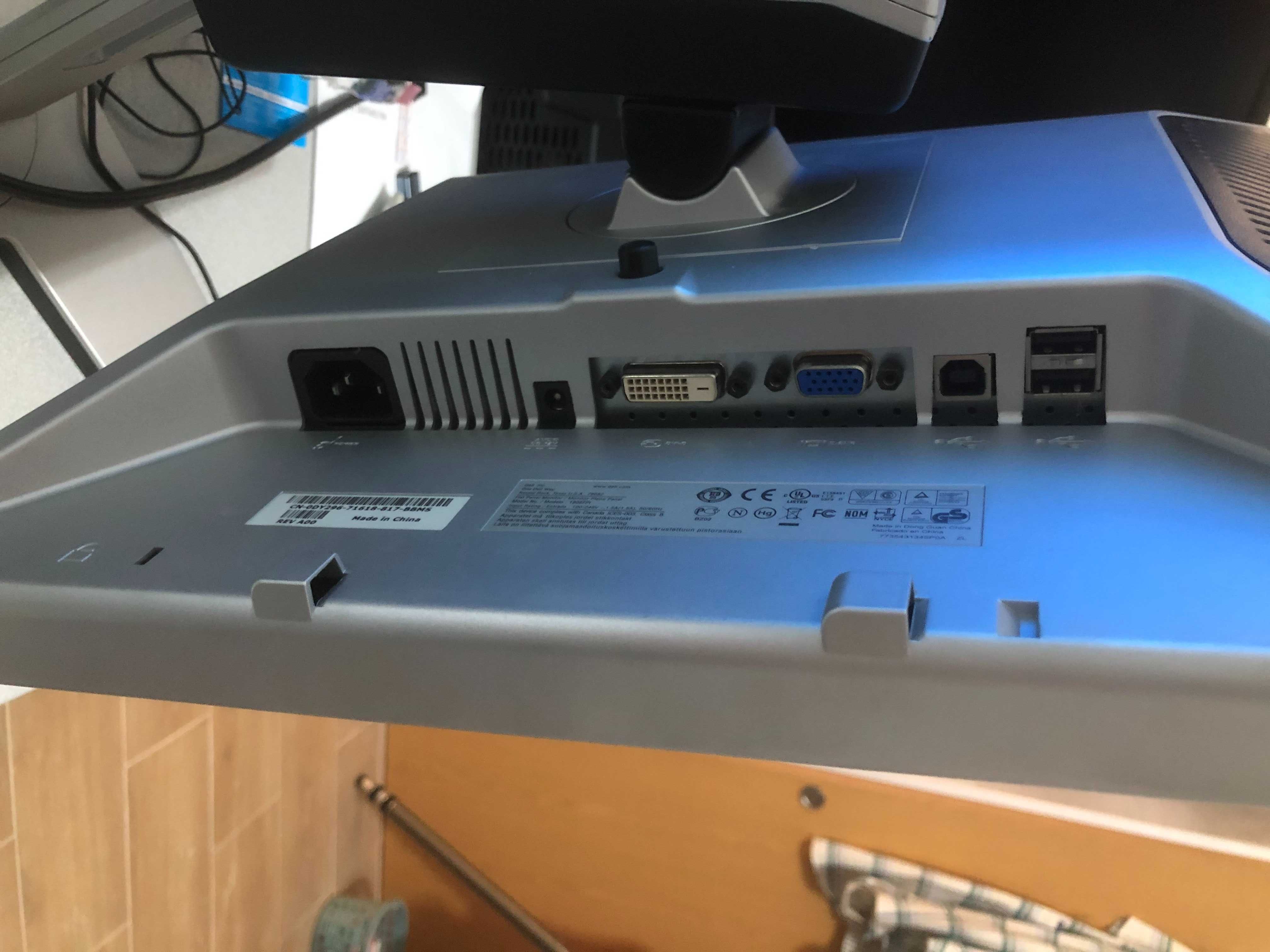 Monitor DELL 19" 1908fPT