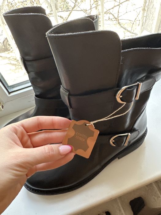 Шкіряні весняні чоботи Catwalk чорні, 38 розмір