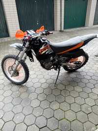 Suzuki DR 350 S com kit supermotard