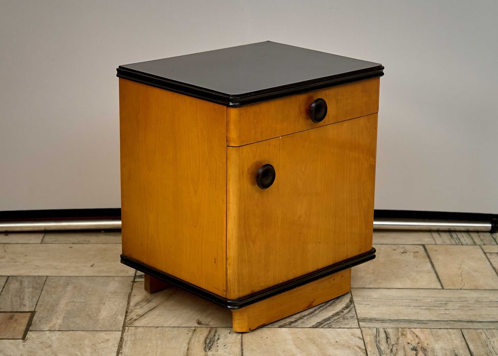 Szafka nocna proj. Jindrich Halabala UP ZAVODY lata 60 VIntage.