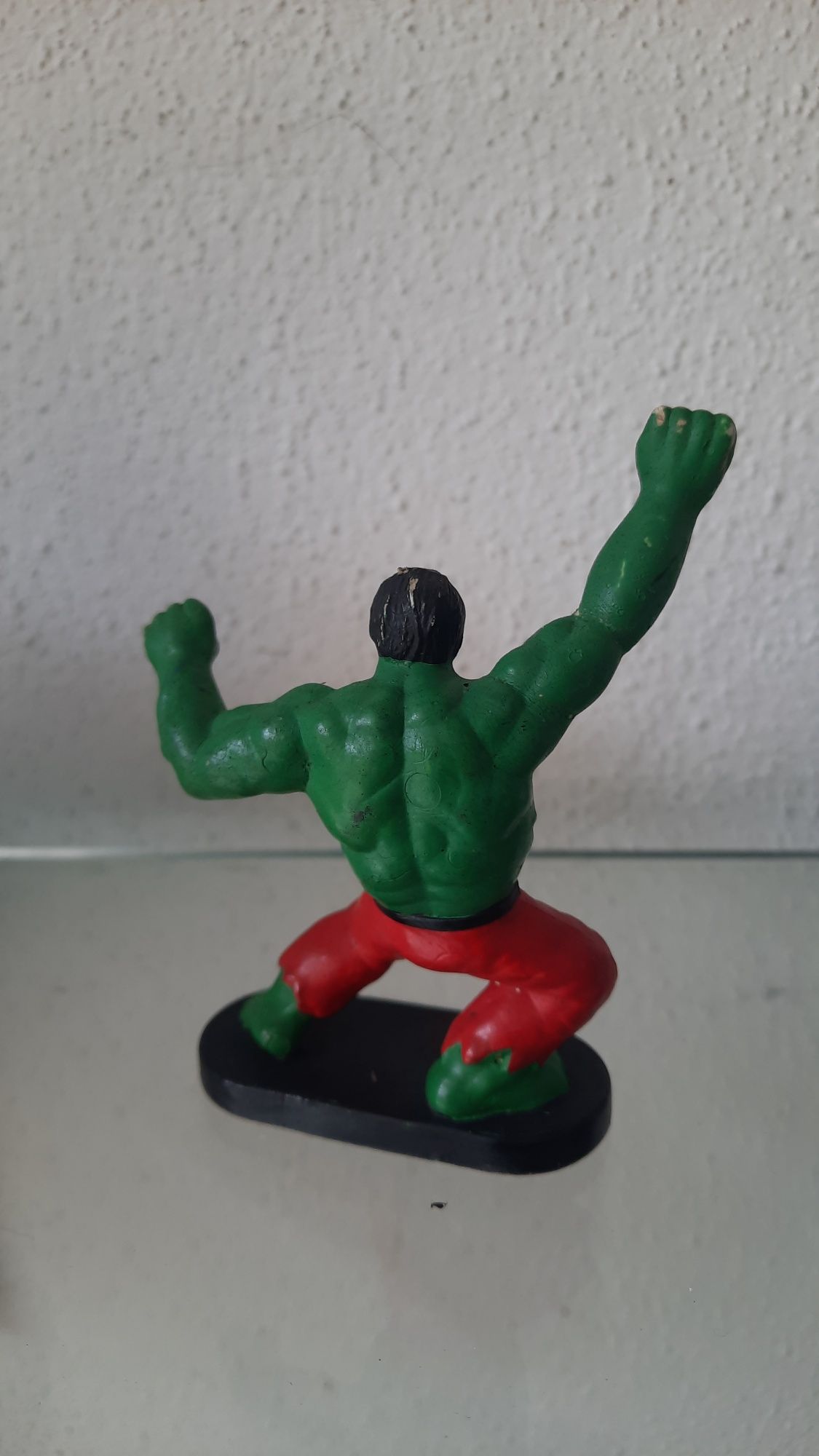 Figura em pvc antiga do Hulk da Marvel