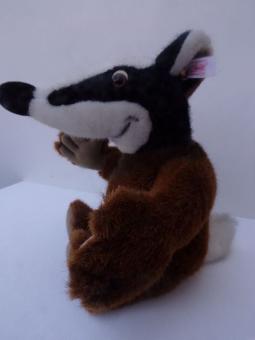 Edição limitada Peluche Steiff Texugo 995729 Altura 24 cm