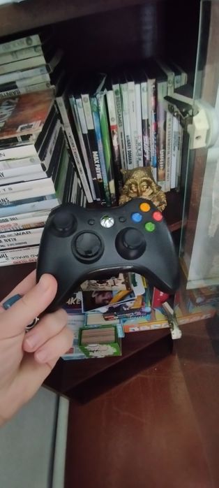 Ігрова консоль X-box 360