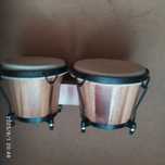 Instrument w stylu afrykański bongo.
