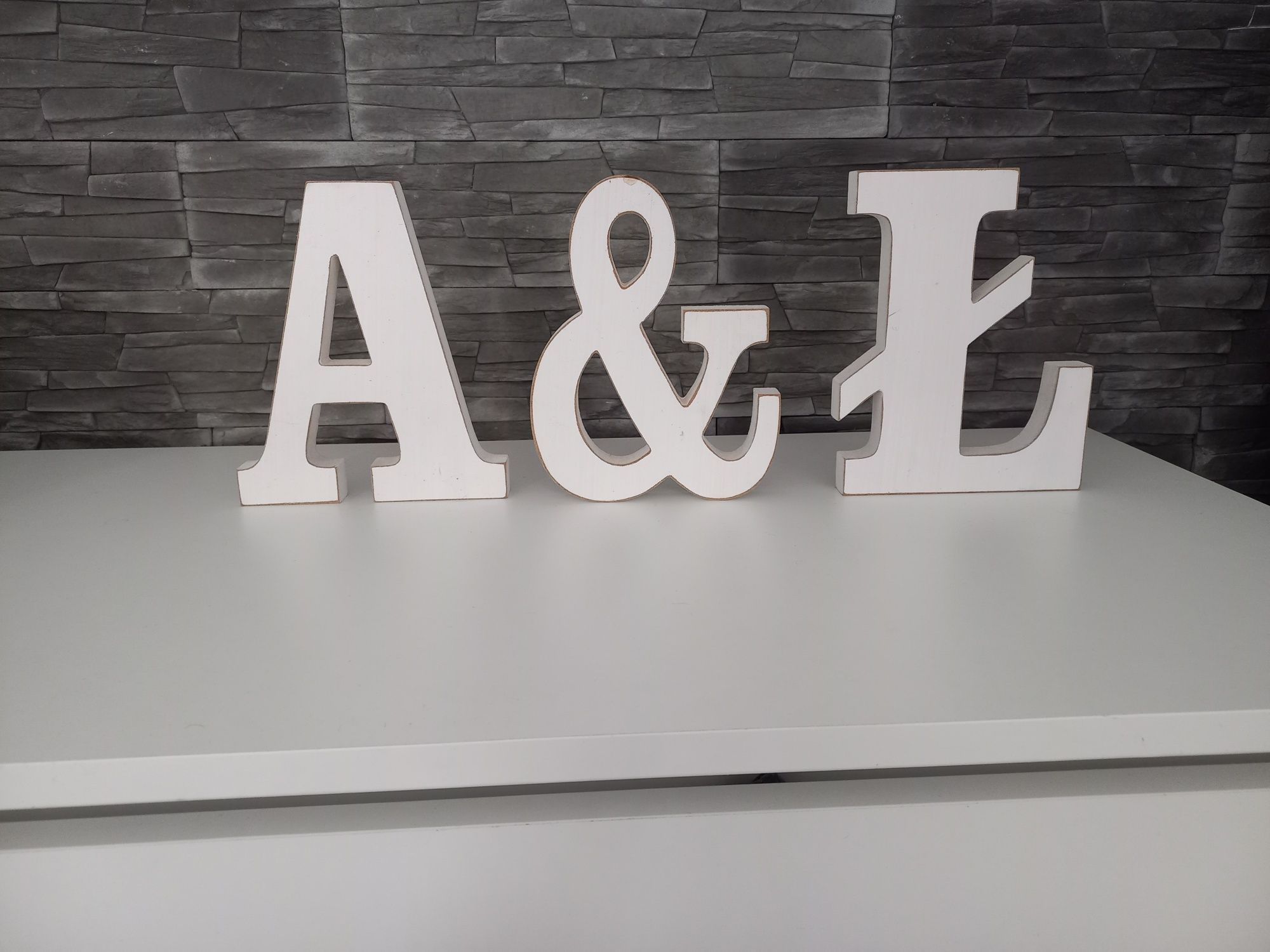 Drewniane litery napis A&Ł ślub wesele
