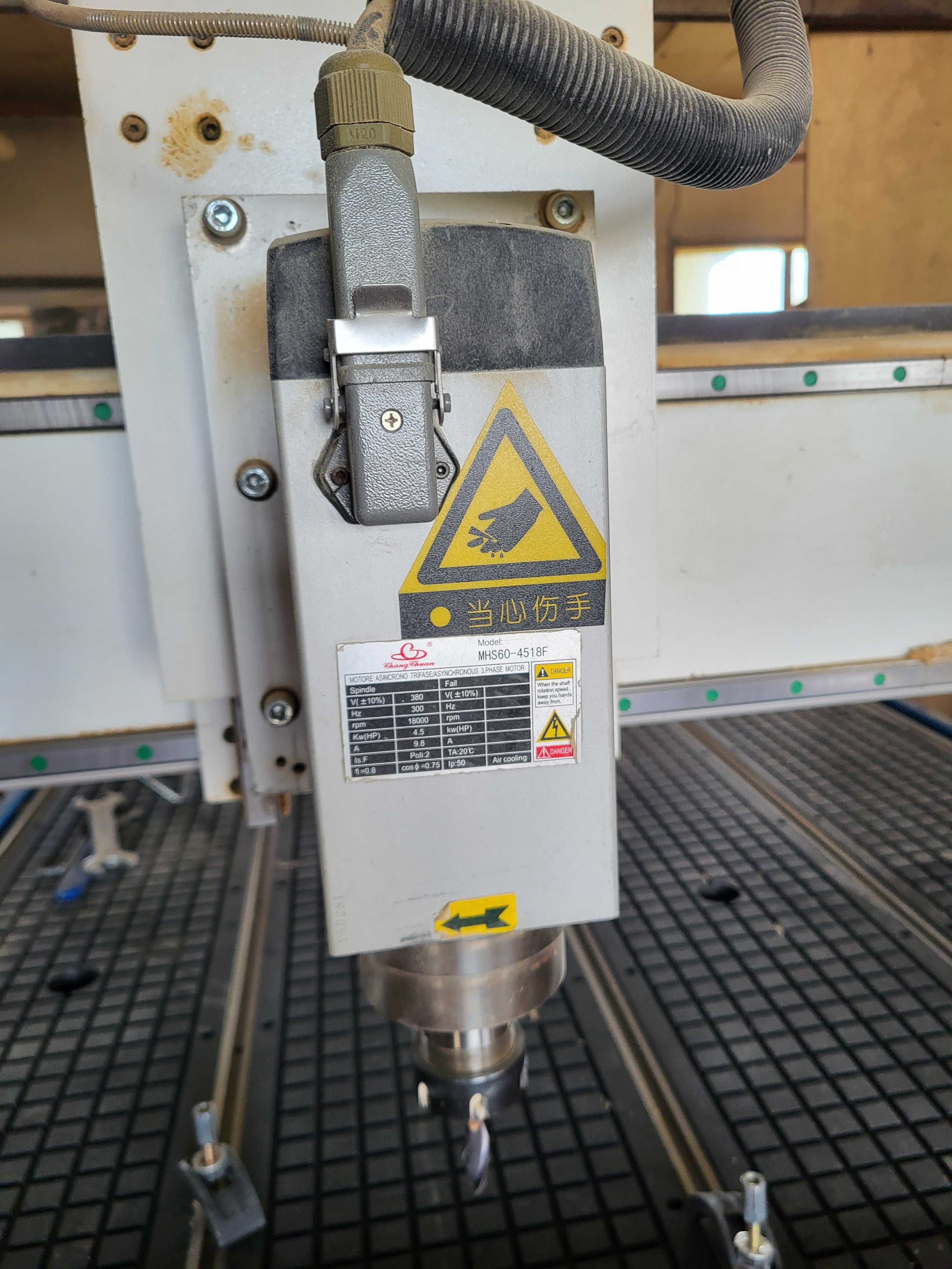 Фрезерний верстат по дереву з ЧПУ CNC ROUTER 1325 2015 р.в.
