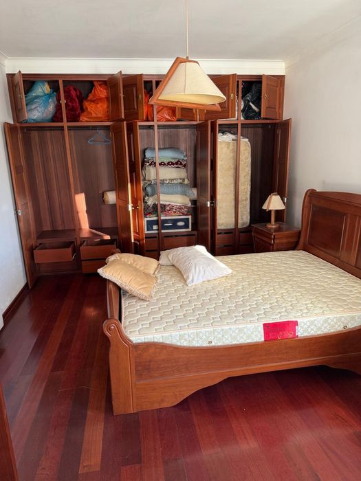 Moradia mobilada  pronta a habitar para empresas