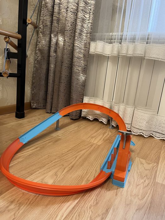 Трек HotWheels Перегони на швидкість