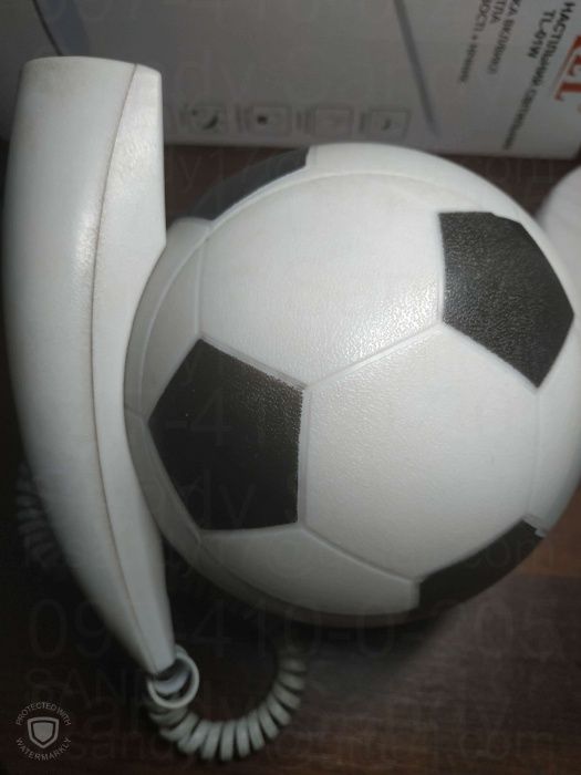 Сувенирный стационарный телефон в виде мяча
