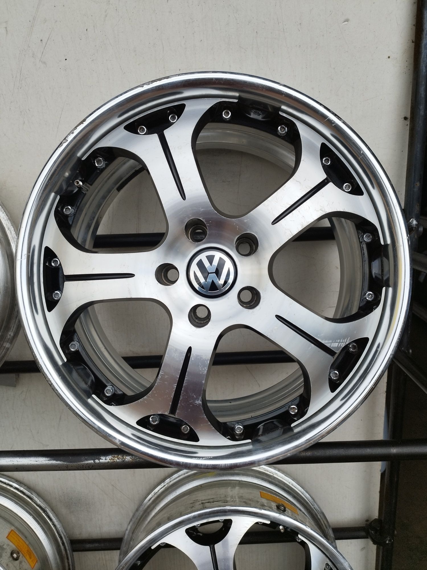 Felgi 18" 5x112 Et 45 8j Audi VW Skoda Seat Mercedes