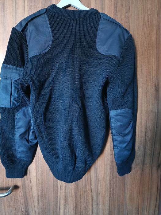 Sweter policja obowiązujący 50zł 190/104