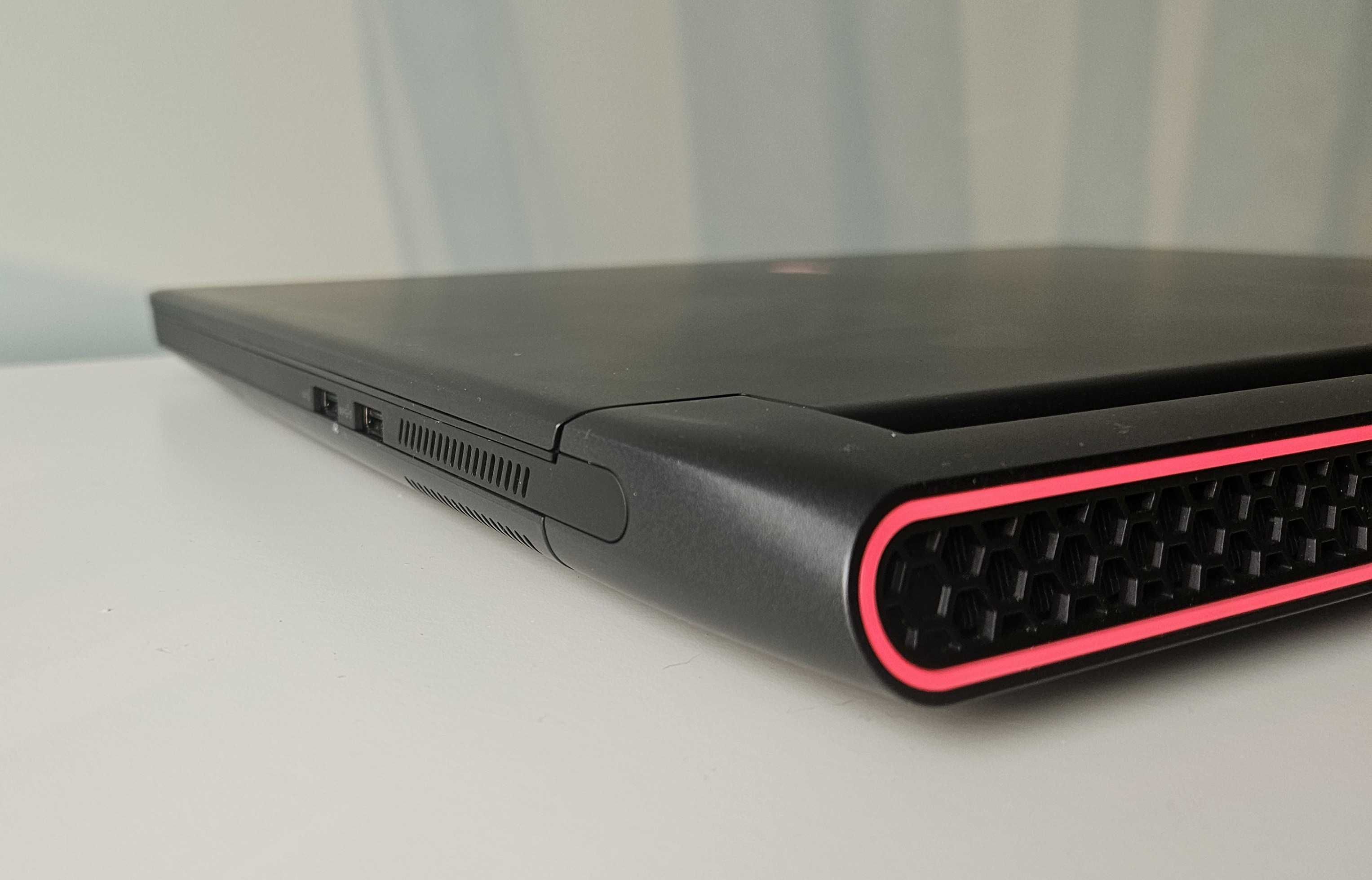 Alienware R17 R7-6800H/16GB/SSD 1TB/RX6850M-12GB/matryca 4k rezerwacja