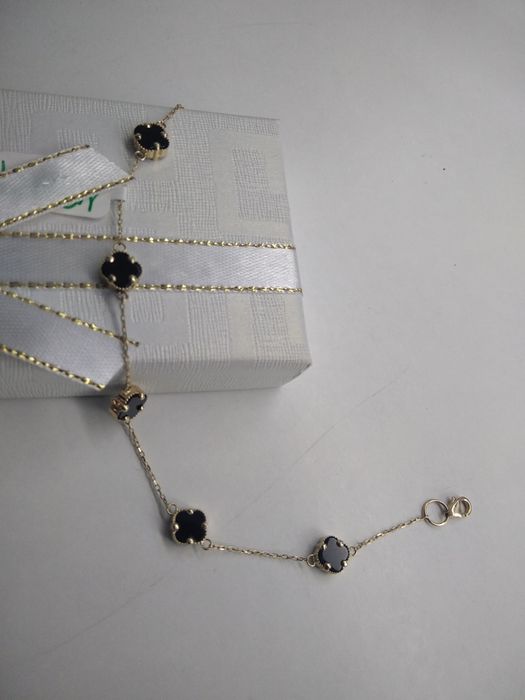 Złota bransoletka z czarnymi koniczynkami złoto 585 dł. 20 cm  985