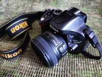 Nikon D5200 с двумя объективами