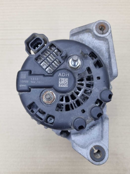 Alternator Opel Astra J A14XER 100 Amper