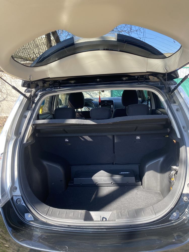 Продам Nissan Leaf 2016р. 30кв.