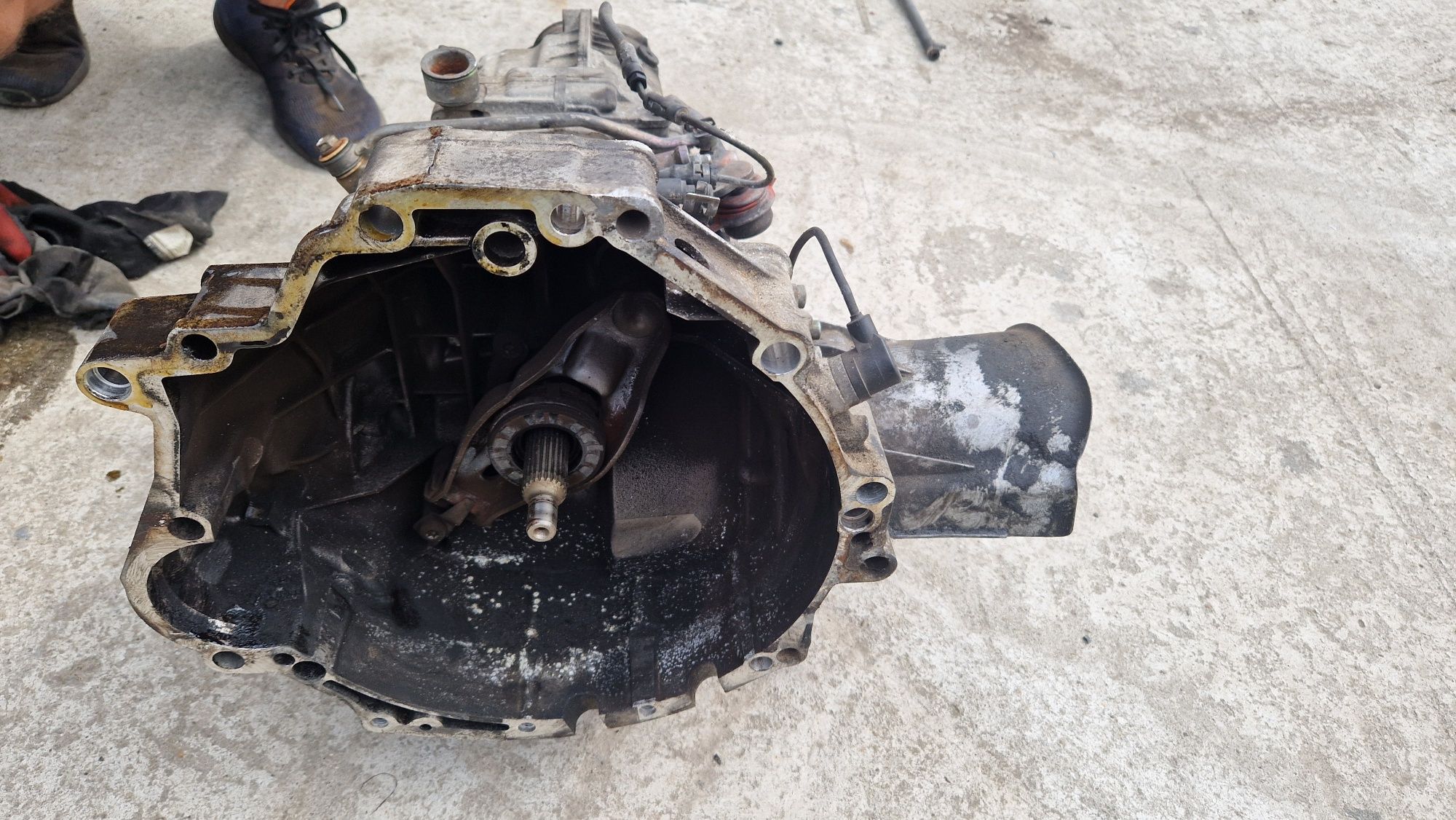 Skrzynia biegów audi a4 b6 2.5 tdi