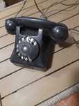 Stary telefon na tarczę