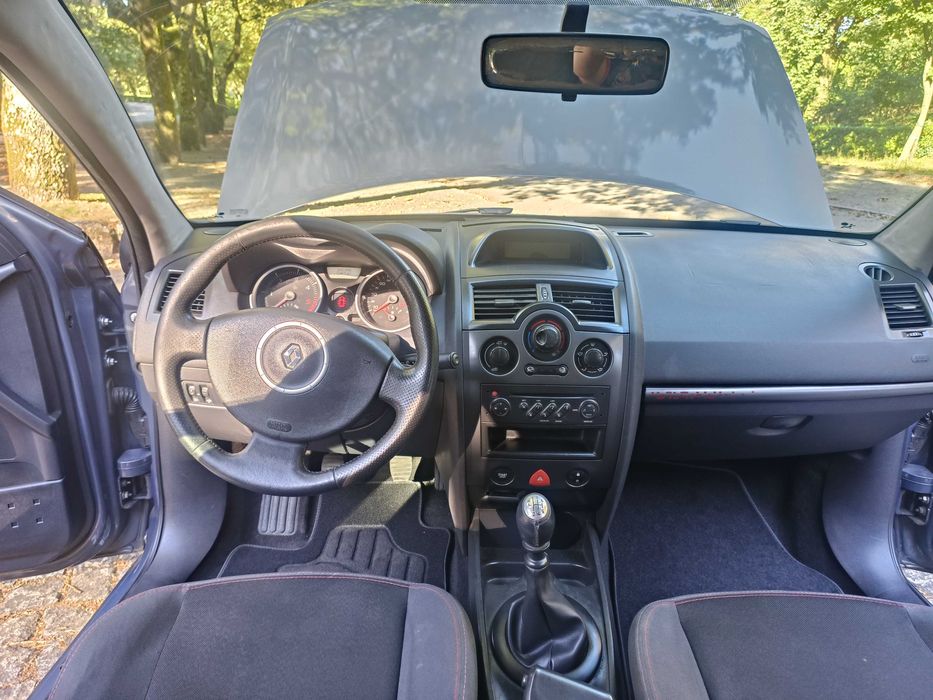 RENAULT MEGANE SW 1.5DCI 106CV CAIXA DE 6 c/ac excelente estado geral