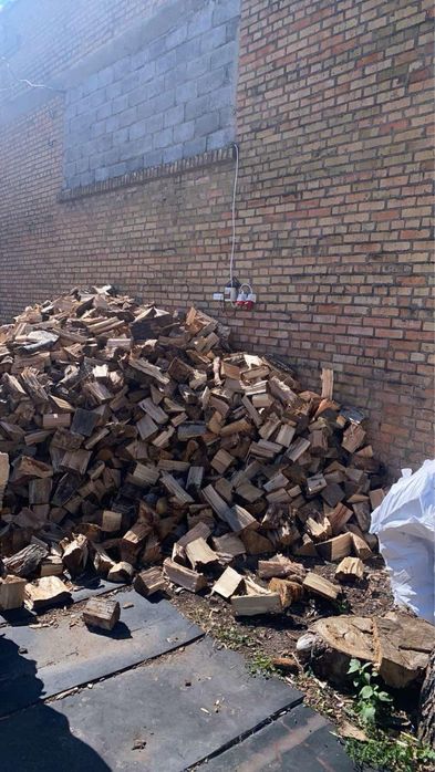 Продам Дрова колотые или уложение на поддоне