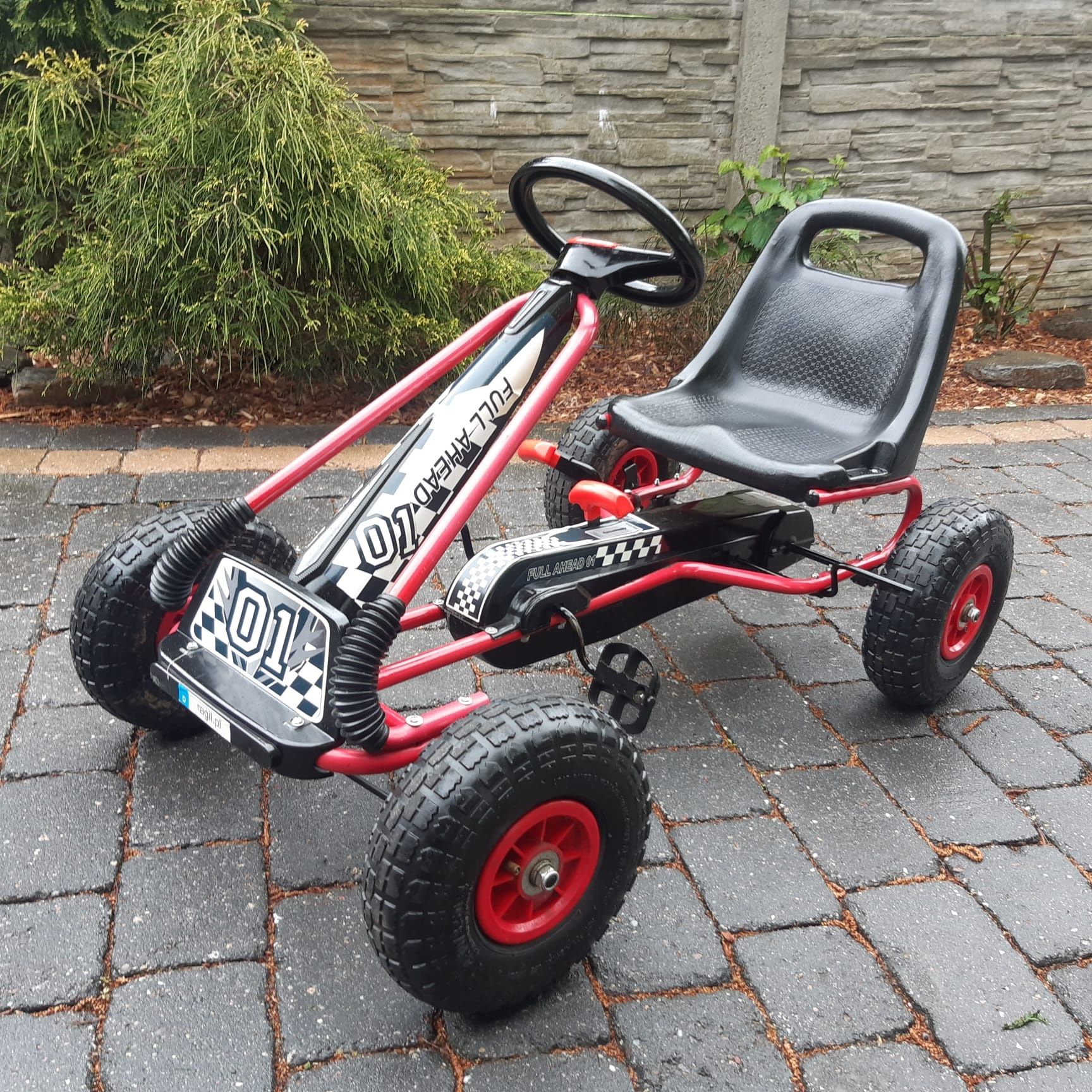 Gokart na pedały czerwony