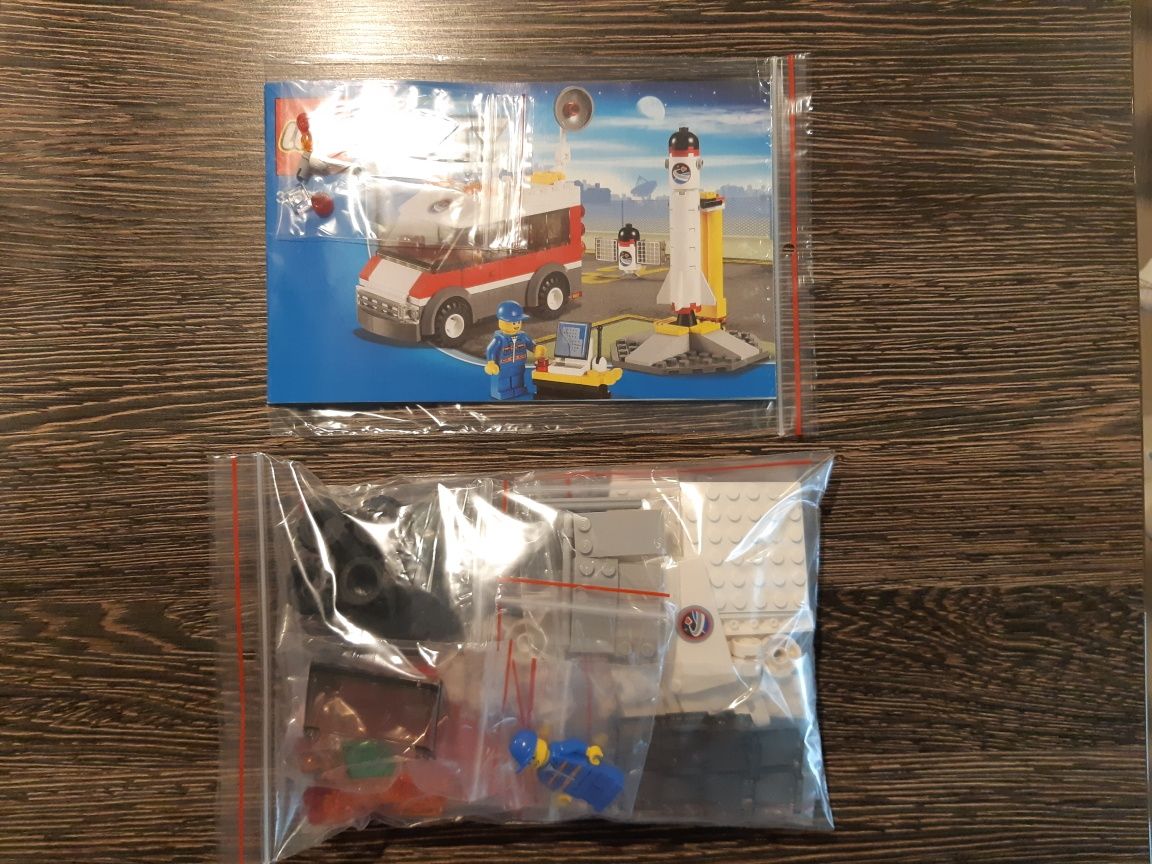 Lego City 3367, 3366, 60077 Prom kosmiczny plus inne zestawy