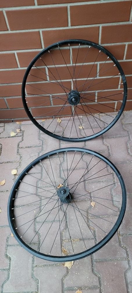 Dwa koła  czarne ozdoba dekoracja ścienna  vintage loft