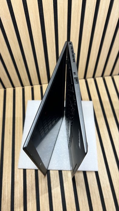 Продам Lenovo ThinkPad X1 Carbon Intel Core i5-5200U, 2.2 GHz