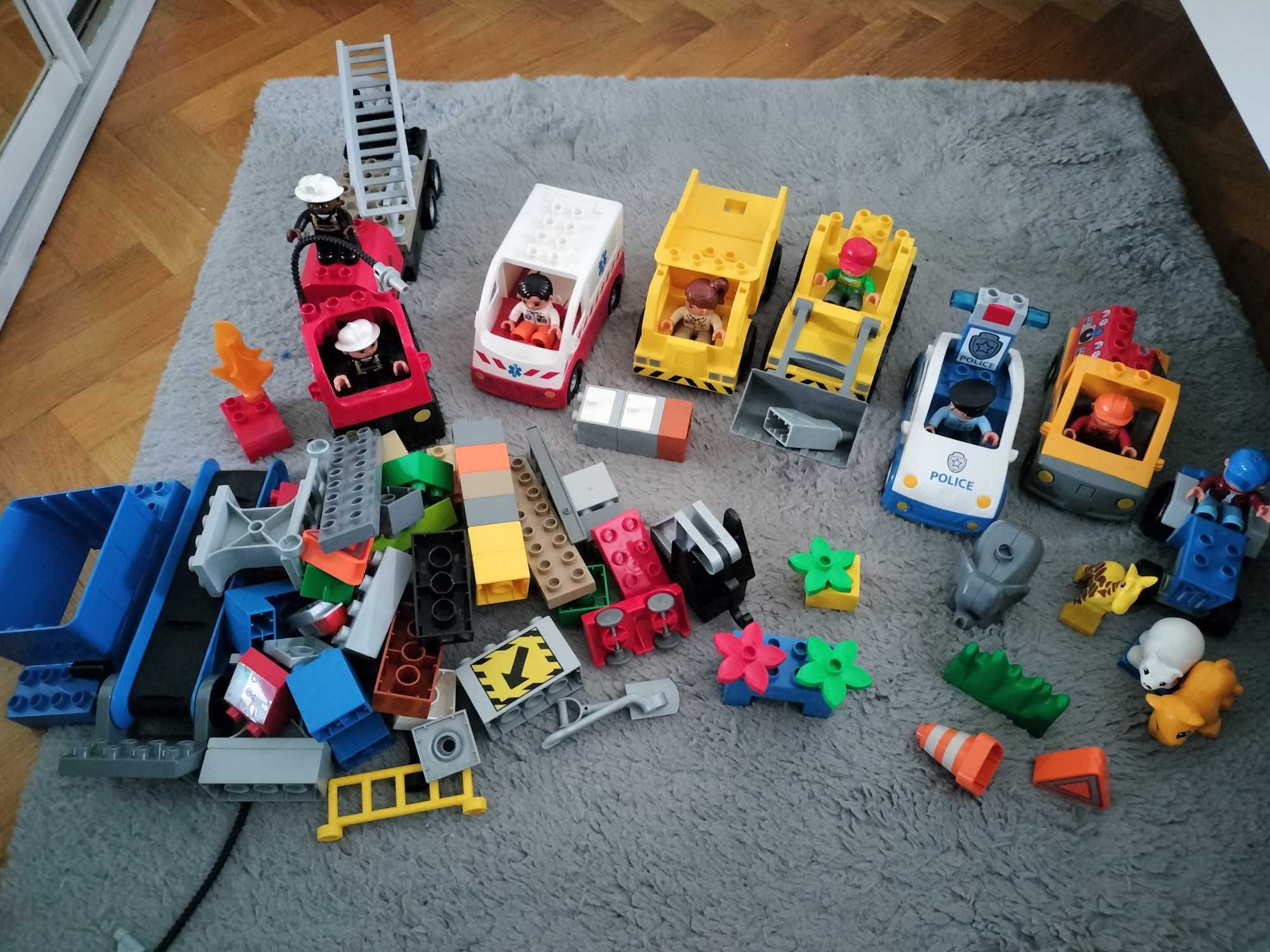 Lego Duplo MIX zestawów straż pożarna, karetka, traktor, zoo