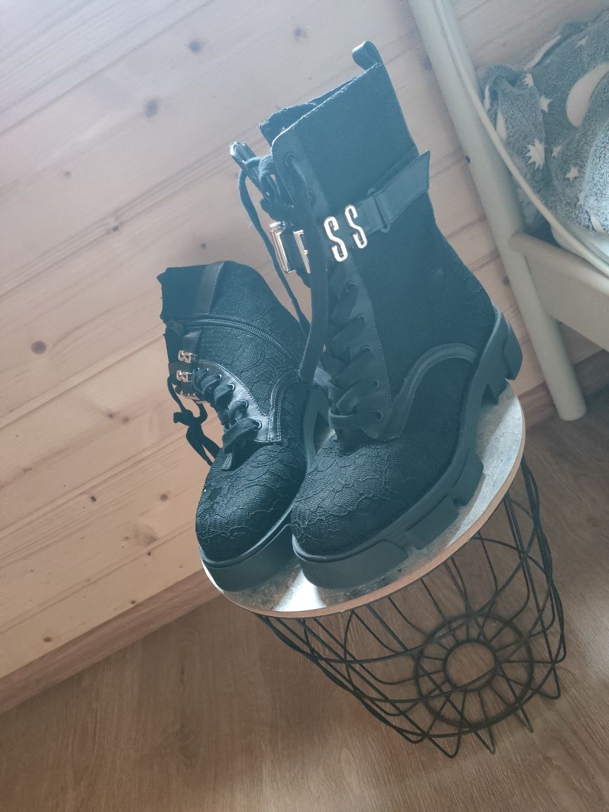Guess buty  okazja