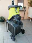 Máquina trituradora jardim ryobi