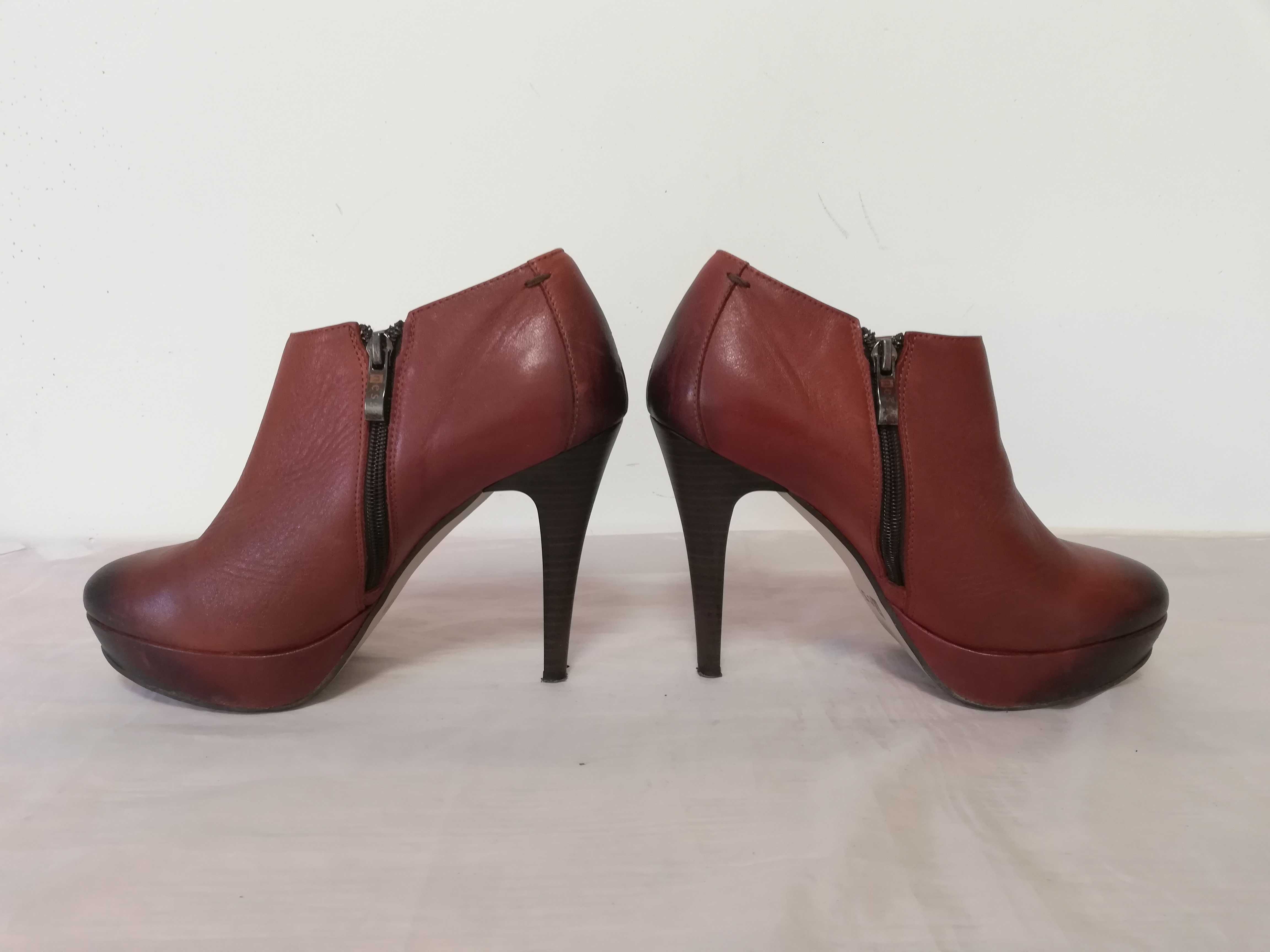 Buty botki skórzane Nessi r. 39 , wkł 25,5 cm