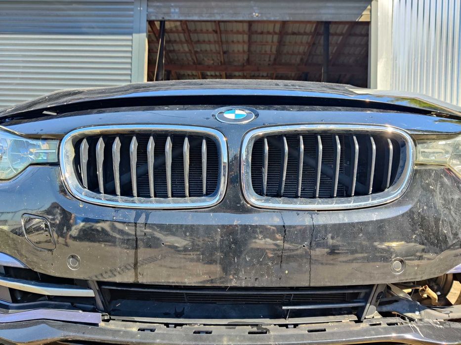 Розборка БМВ 3 ф30 ляда Разборка BMW X3 F25 заглушка Двигун Редуктор