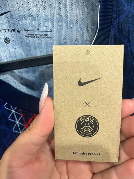 Desire Doue 14. Koszulka PSG, rozmiar L. 25/26