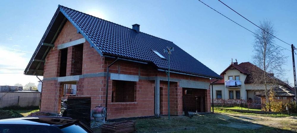 Przyjmę zlecenia na budowę domów, garaży, zmianę pokrycia i papowanie.