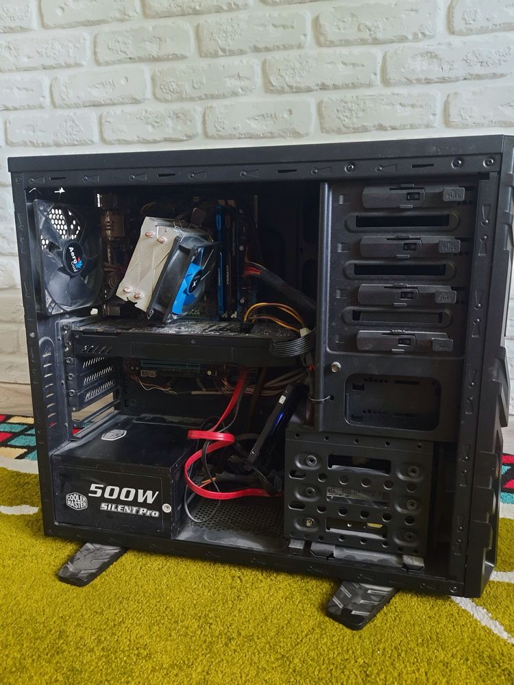 Компьютер (i5 r9 380 16gb)