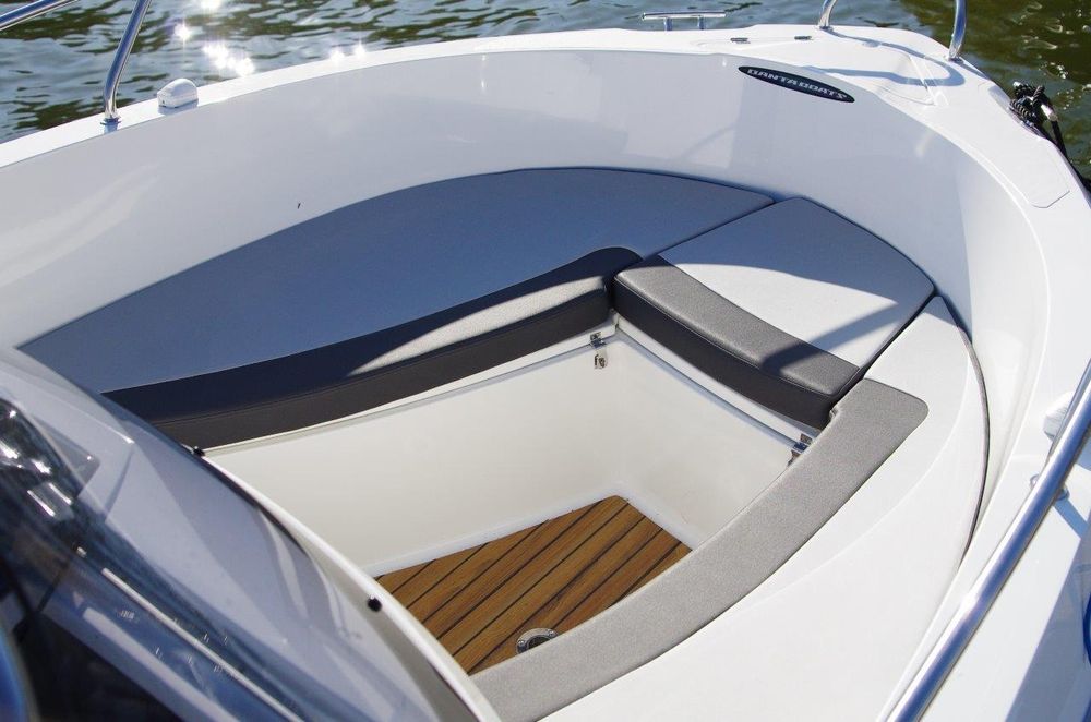 BANTA 545 Open - Łódź motorowa / motorówka.