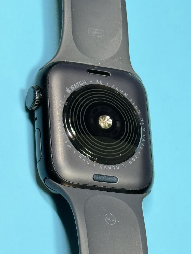 Apple Watch SE 2 Czarny 44mm| GWARANCJA | Komplet | Stan BDB | 97%