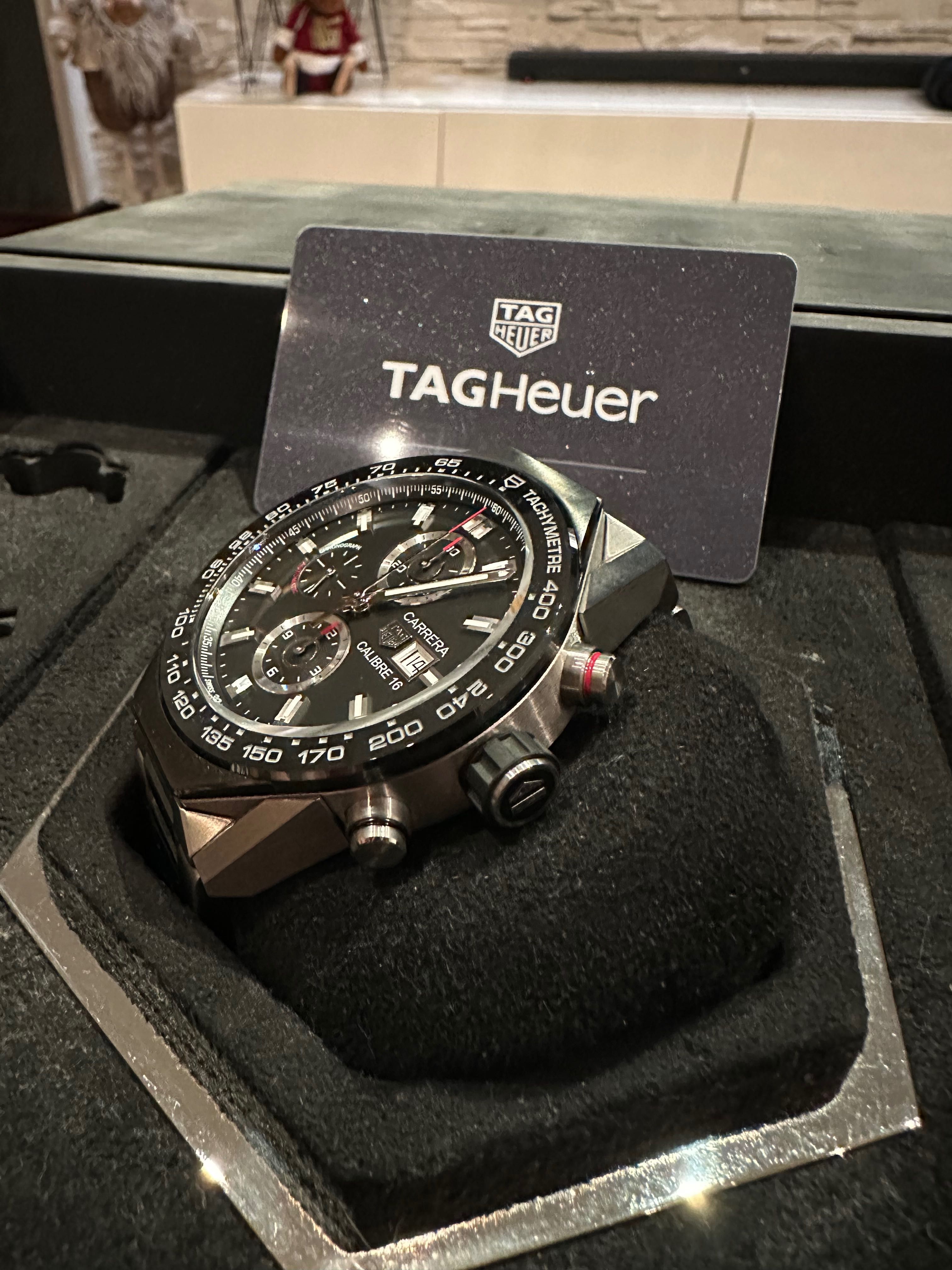 TAG HEUER CALIBRE 16 +TAG HEUER connected modular 45