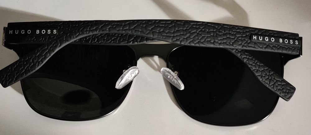 Мужские солнцезащитные - Hugo Boss