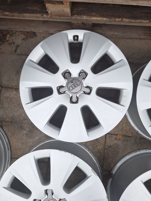 Alufelgi Audi A4 B8 17 cali