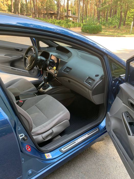 Продам хонда цивик в отличном состоянии