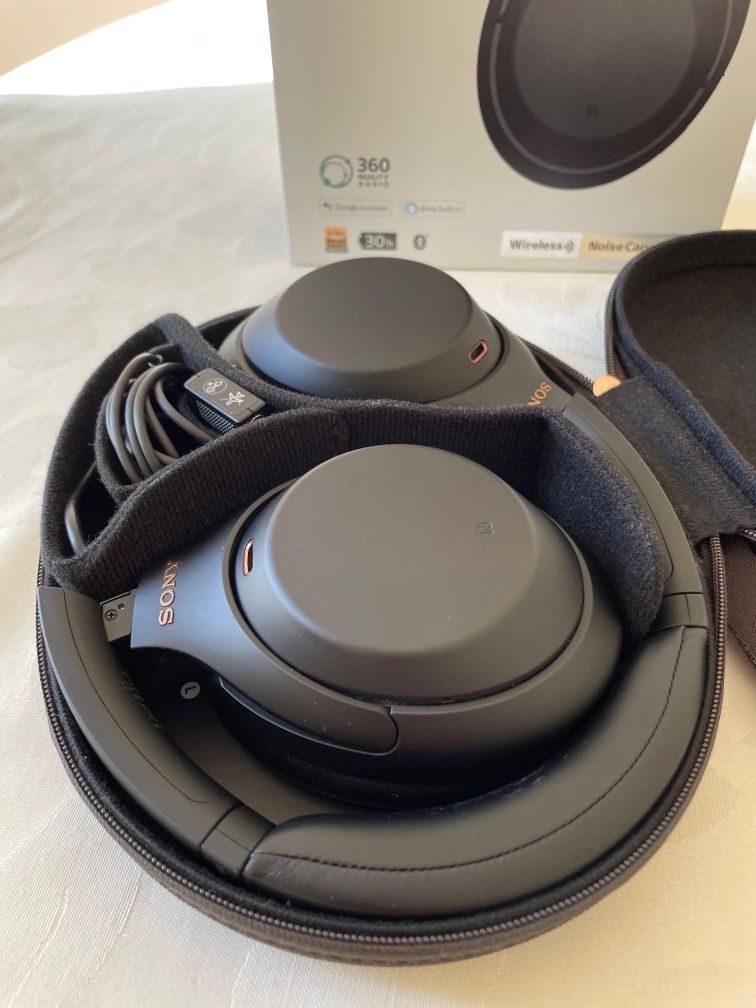 Sony WH-1000XM4 Noise Cancelling