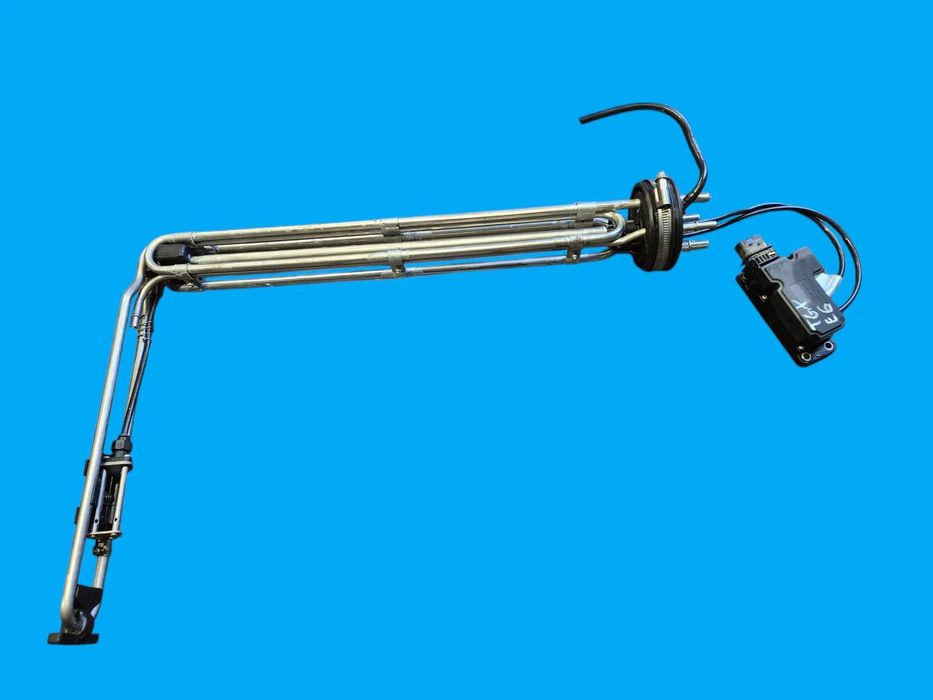 MAN TGX TGS EURO 6 SMOK CZUJNIK POZIOMU ADBLUE AD BLUE 81154086093