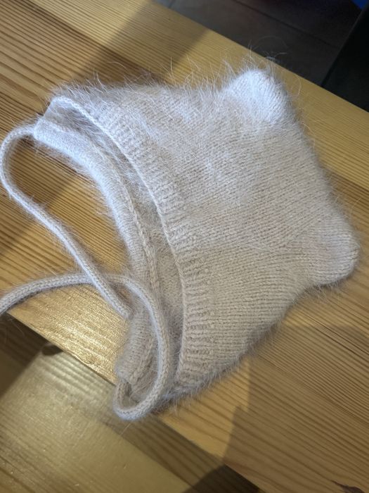 Шапочка с ушками, ручная работа ангора