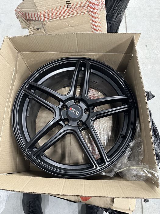 Диск 5*108 r18 et35 XXR 572