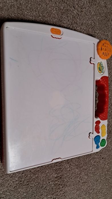 Доска для рисования с муз.озвучкой крайола