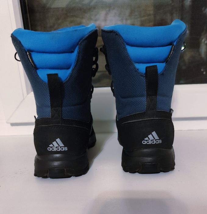 Ботинки Adidas .